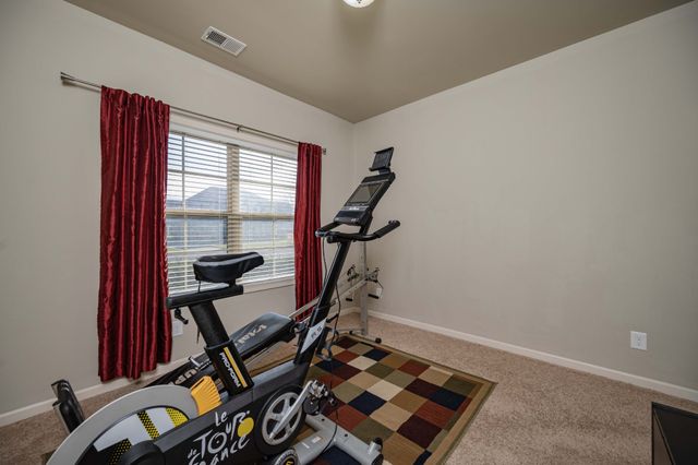 5111 General Eisenhower Dr, Murfreesboro, TN 37129