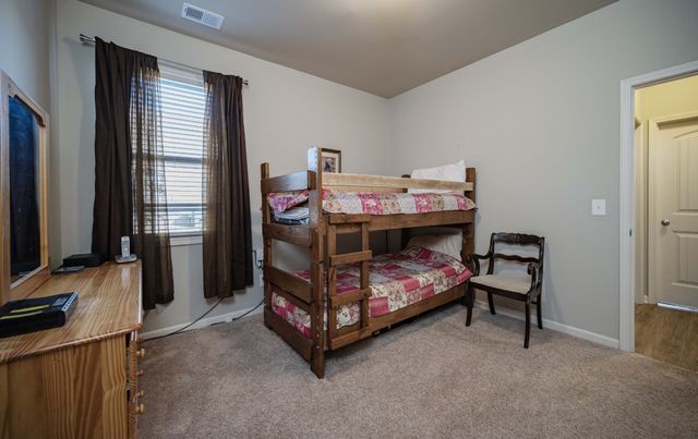 5111 General Eisenhower Dr, Murfreesboro, TN 37129