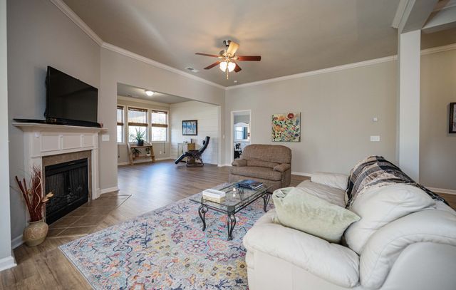 5111 General Eisenhower Dr, Murfreesboro, TN 37129