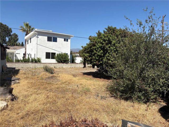 8441 Rincon Avenue, Sun Valley, CA 91352