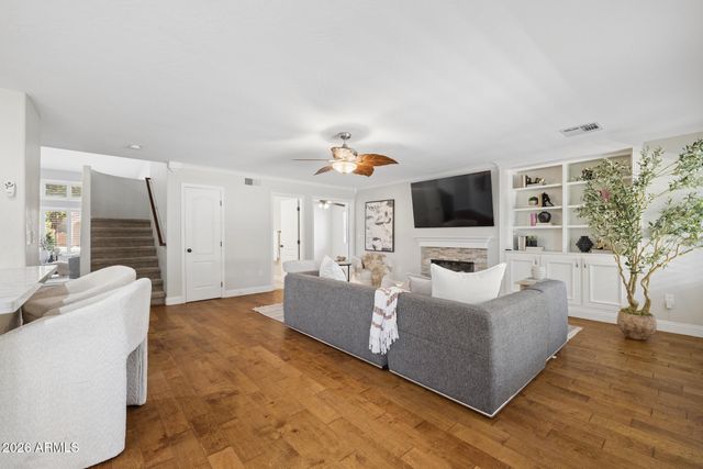 1394 E BETSY Lane, Gilbert, AZ 85296