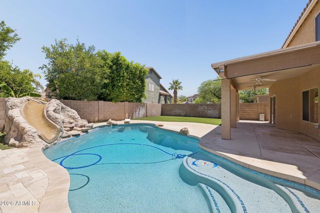 1394 E BETSY Lane, Gilbert, AZ 85296