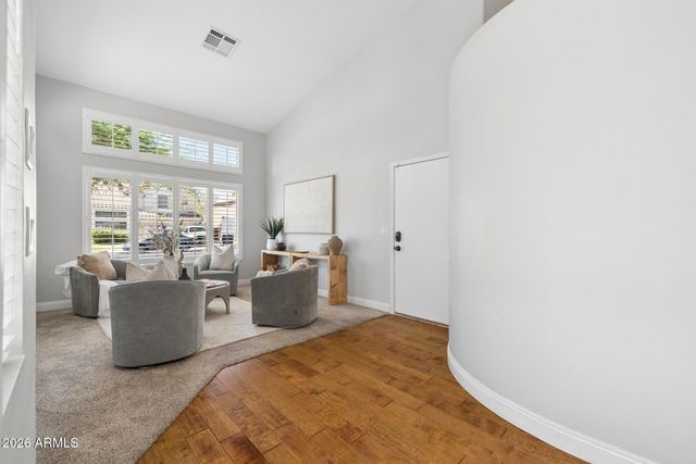 1394 E BETSY Lane, Gilbert, AZ 85296