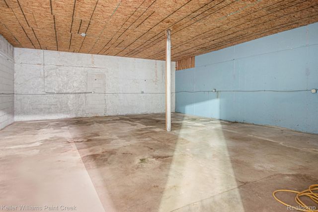 10415 Fenkell Street, Detroit, MI 48238