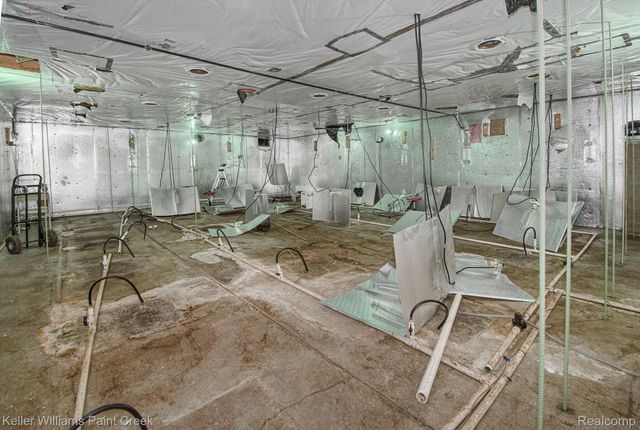 10415 Fenkell Street, Detroit, MI 48238