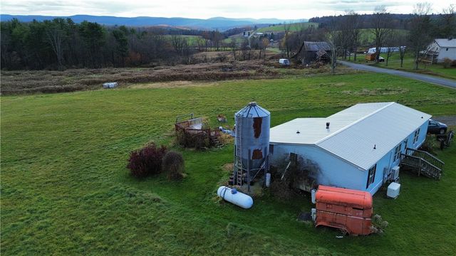 194 Newton Town Road, Bainbridge, NY 13733