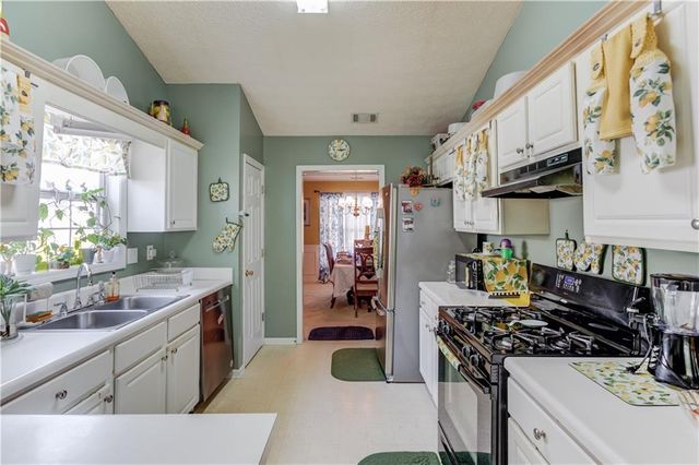 244 Adams Lake Drive, Lawrenceville, GA 30046