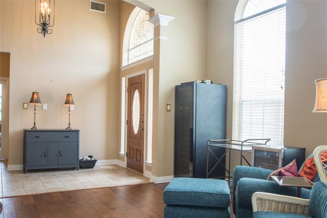 4504 Narrowbrook Drive, Flower Mound, TX 75028