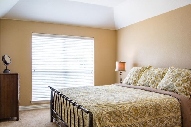 4504 Narrowbrook Drive, Flower Mound, TX 75028