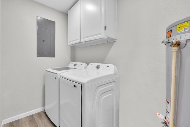 906 E 19th St, Marysville, CA 95901