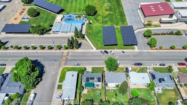 906 E 19th St, Marysville, CA 95901