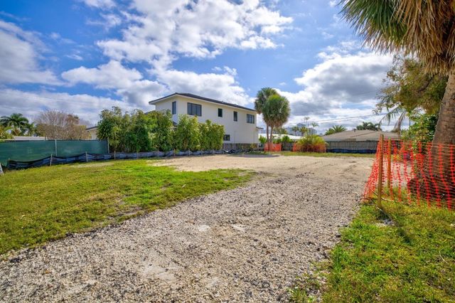 254 Capri Avenue, Lauderdale-By-The-Sea, Fort Lauderdale, FL 33308