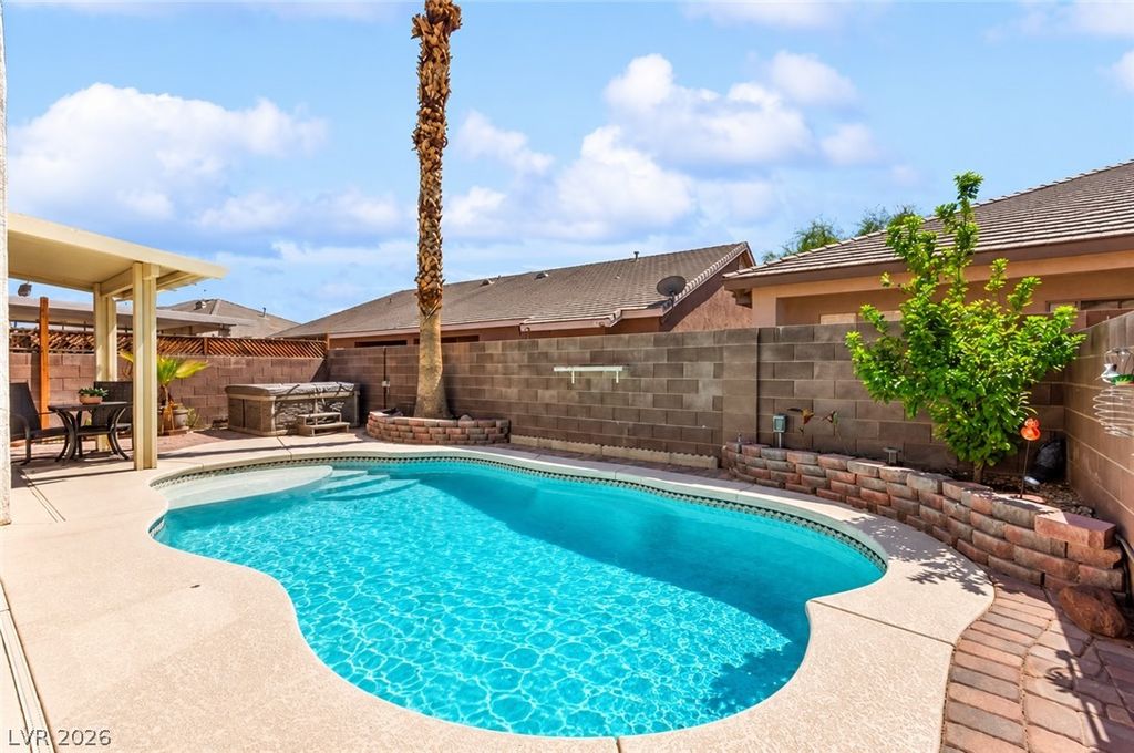 375 Golden Shore Drive, Las Vegas, NV 89123 — photo 2