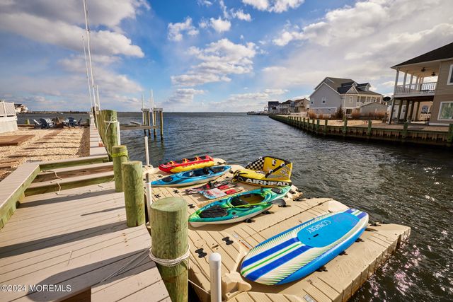 256 Cedar Drive, Bayville, NJ 08721