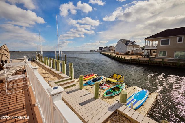 256 Cedar Drive, Bayville, NJ 08721