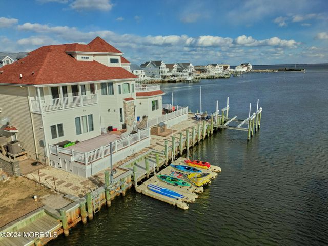 256 Cedar Drive, Bayville, NJ 08721