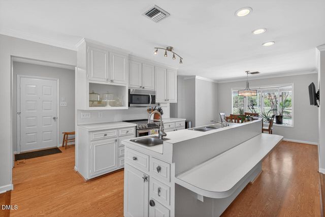 3701 Farm Gate Avenue, Durham, NC 27705