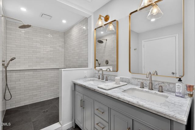 3701 Farm Gate Avenue, Durham, NC 27705