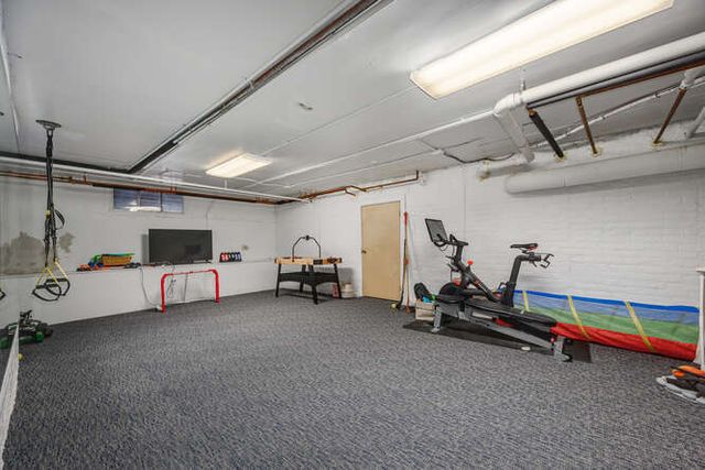 1211 Hinman Avenue, Evanston, IL 60202