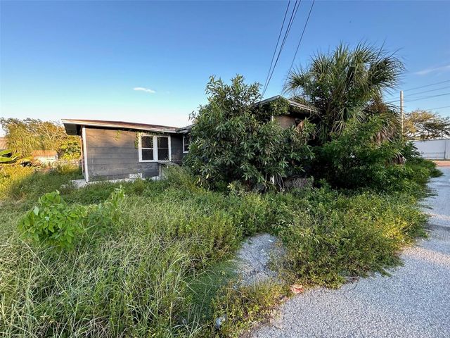 877 22ND AVENUE S, St Petersburg, FL 33705