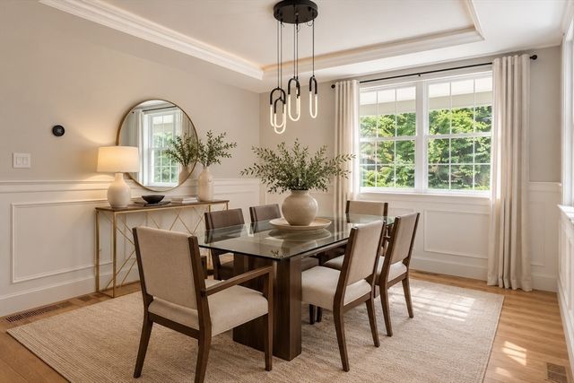 116 Lincoln Rd, Wayland, MA 01778