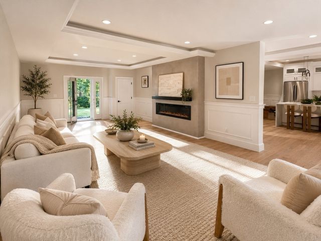 116 Lincoln Rd, Wayland, MA 01778