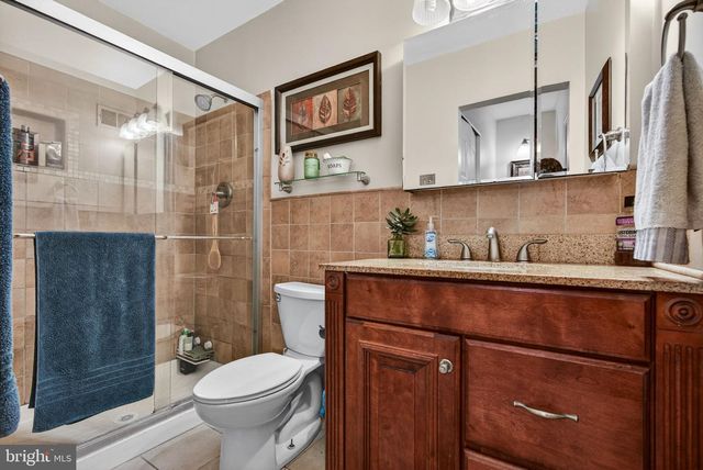 122 TARA TER, Marlton, NJ 08053