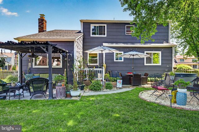 122 TARA TER, Marlton, NJ 08053