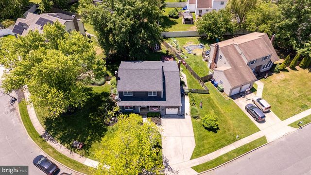 122 TARA TER, Marlton, NJ 08053