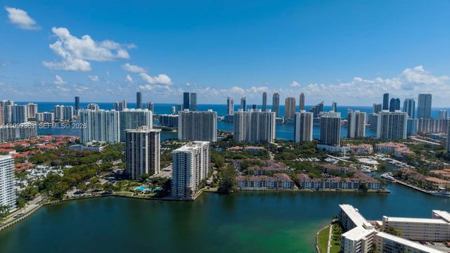 18011 Biscayne Blvd 903, Aventura, FL 33160