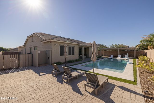 20194 E RAVEN Drive, Queen Creek, AZ 85142