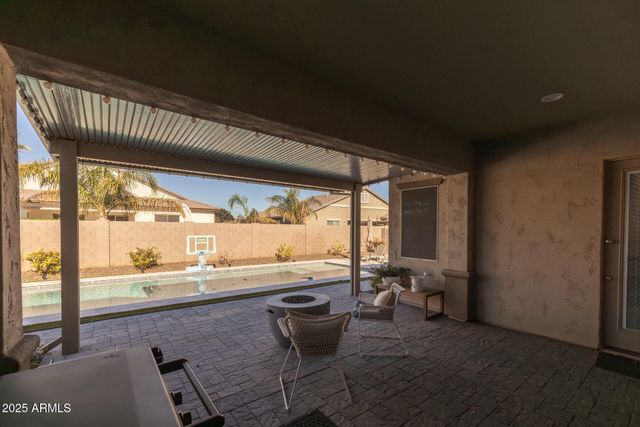 20194 E RAVEN Drive, Queen Creek, AZ 85142