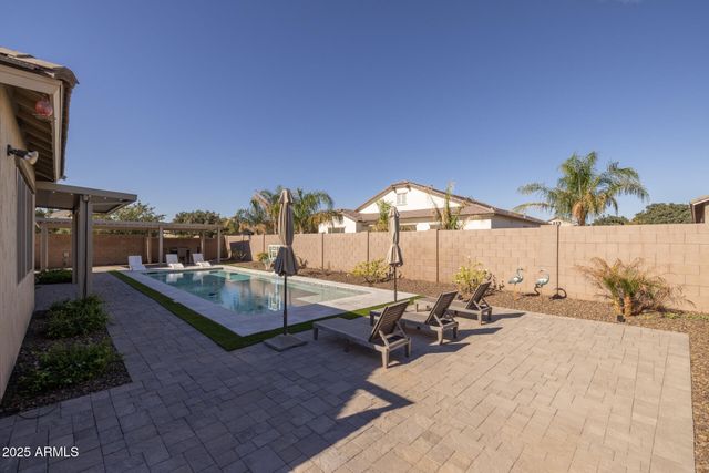 20194 E RAVEN Drive, Queen Creek, AZ 85142