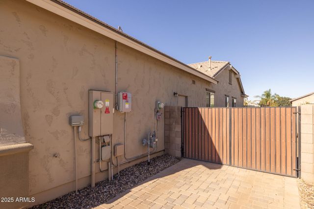 20194 E RAVEN Drive, Queen Creek, AZ 85142