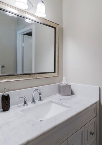 606 SW Natura Boulevard 207, Deerfield Beach, FL 33441