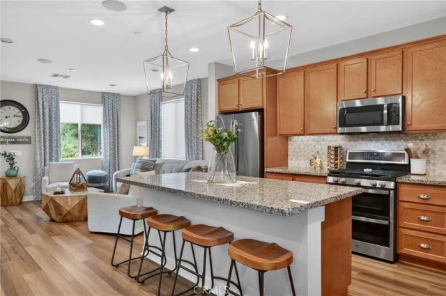 29205 Date Palm, Lake Elsinore, CA 92530
