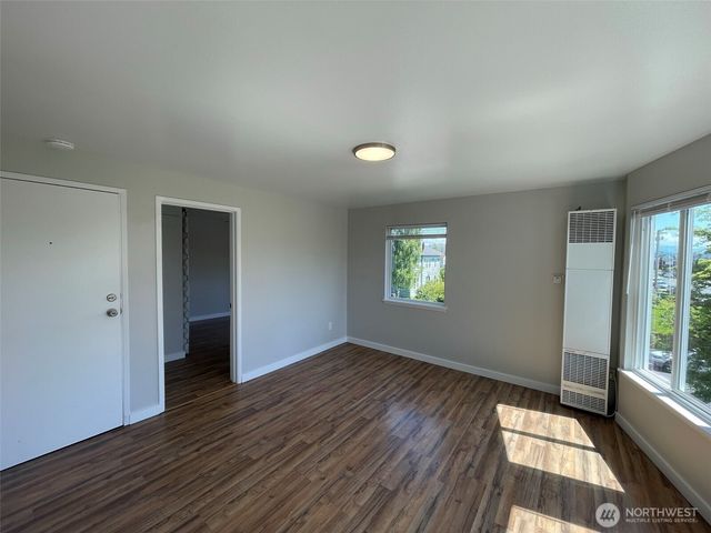 2232 Hoyt Avenue, Everett, WA 98201