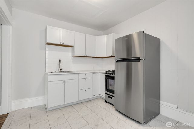 2232 Hoyt Avenue, Everett, WA 98201