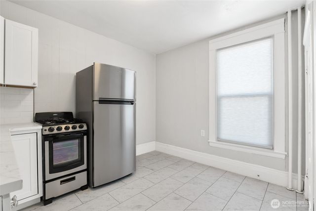 2232 Hoyt Avenue, Everett, WA 98201