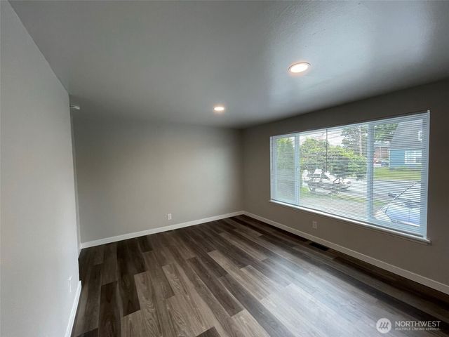 2232 Hoyt Avenue, Everett, WA 98201