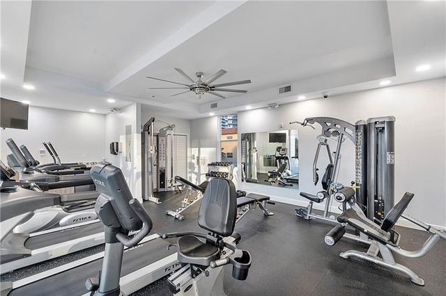 2200 NE 33rd Avenue 17C, Fort Lauderdale, FL 33305