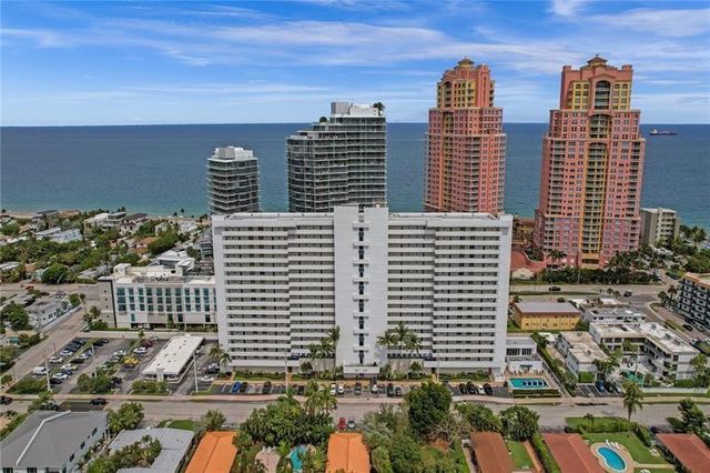 2200 NE 33rd Avenue 17C, Fort Lauderdale, FL 33305