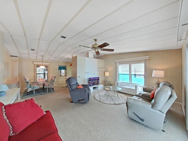 4969 DEERWOOD DR, Lakeland, FL 33810