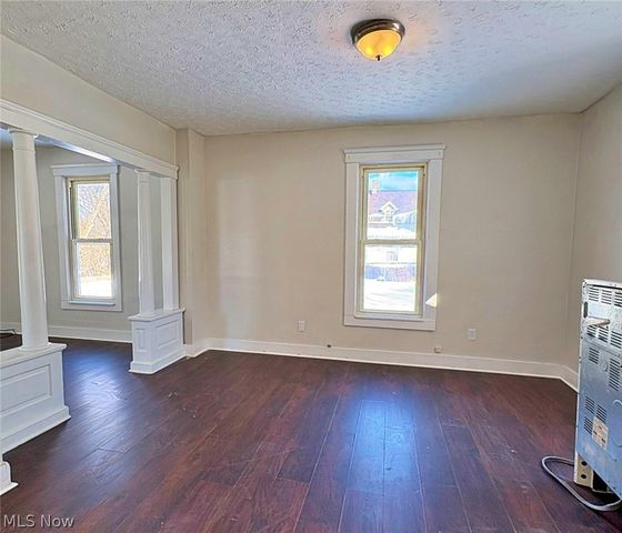 127 Cascade Street, Elyria, OH 44035