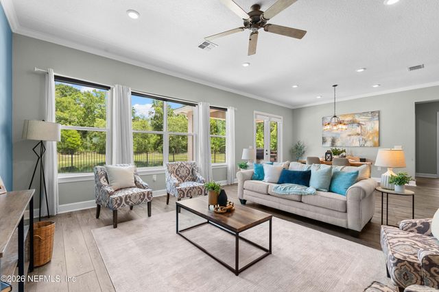 195 STONE CREEK Circle, St. Johns, FL 32259