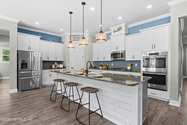 195 STONE CREEK Circle, St. Johns, FL 32259
