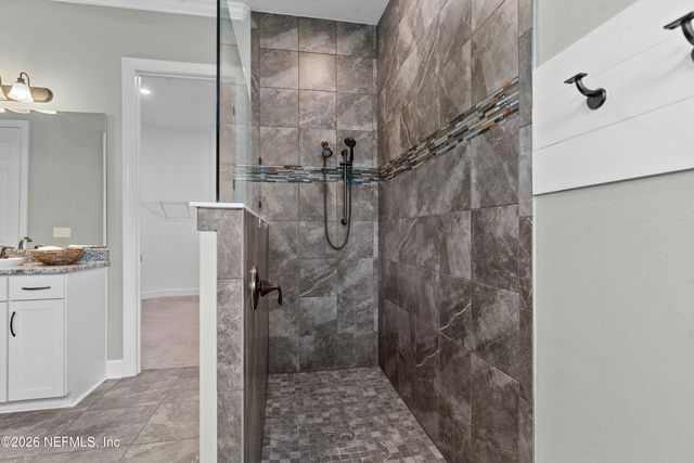 195 STONE CREEK Circle, St. Johns, FL 32259