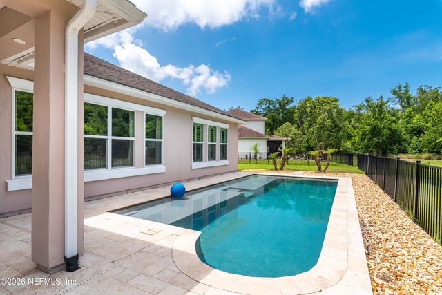 195 STONE CREEK Circle, St. Johns, FL 32259