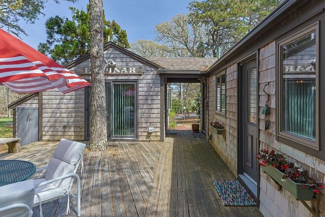 2 Brettwood Rd, Harwich, MA 02645