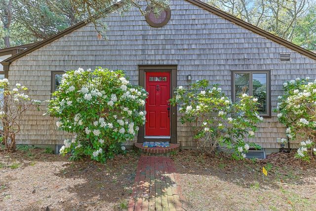 2 Brettwood Rd, Harwich, MA 02645